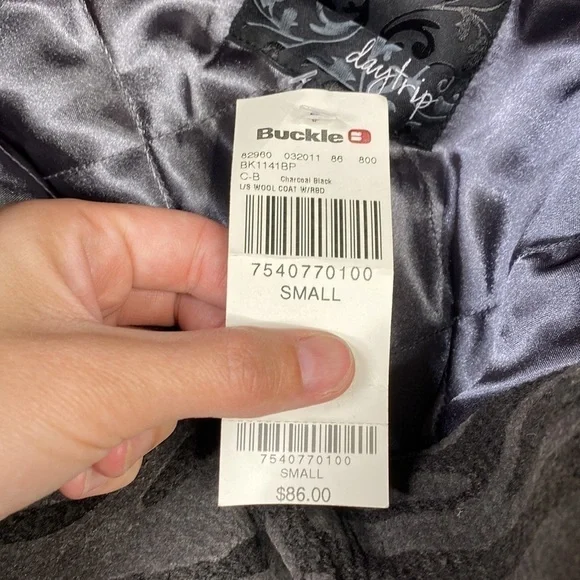 Buckle Daytrip Black Zebra Moto Jacket NWT Small - Picture 3 of 8